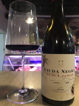 Viuda negra nunca jamas 2020