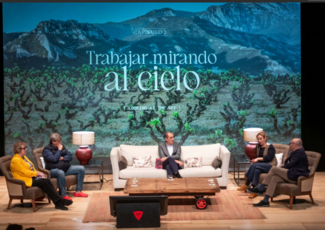 Ramón Bilbao celebra sus 100 años rodeada de grandes referentes mundiales del sector del vino