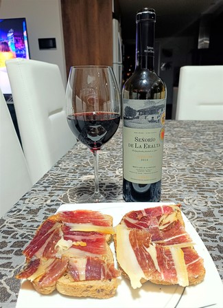 Con las tostas de jamón ibérico