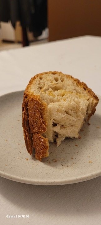 Pan de payes del Mossèn cocido en horno de leña y aceite de oliva de 1a prensada