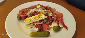 Paletilla de cerdo ibérico, con mantequilla.