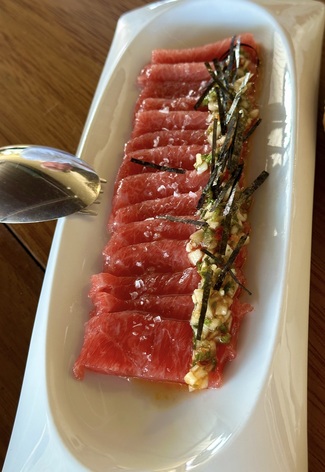 Sashimi de ventresca de atún rojo