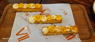 Milhojas de patatas con salsa brava