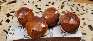Croquetas de leche de oveja y jamon ibérico