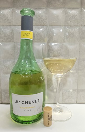 Fabulosa añada 2023 de este J.P.Chenet chardonnay