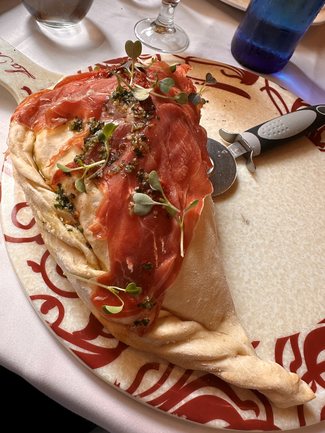 pizza calzone