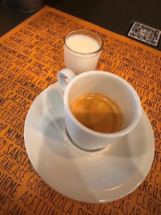 cafe y chupito
