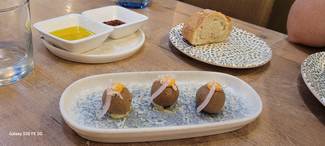 Aperitivos, AOVE y pan