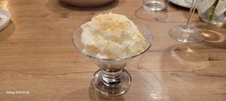 Cremoso de limón con crumble de jengibre y gel cítrico
