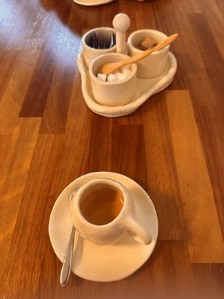 café