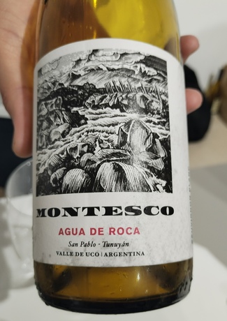 Montesco Agua de Roca 2023