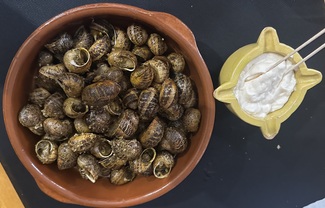 Caracoles con alioli