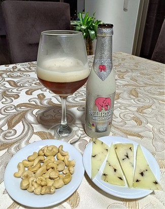 Con los anacardos y el queso trufado de oveja
