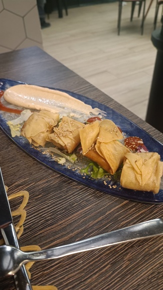 Raviolis crujientes de bogavante