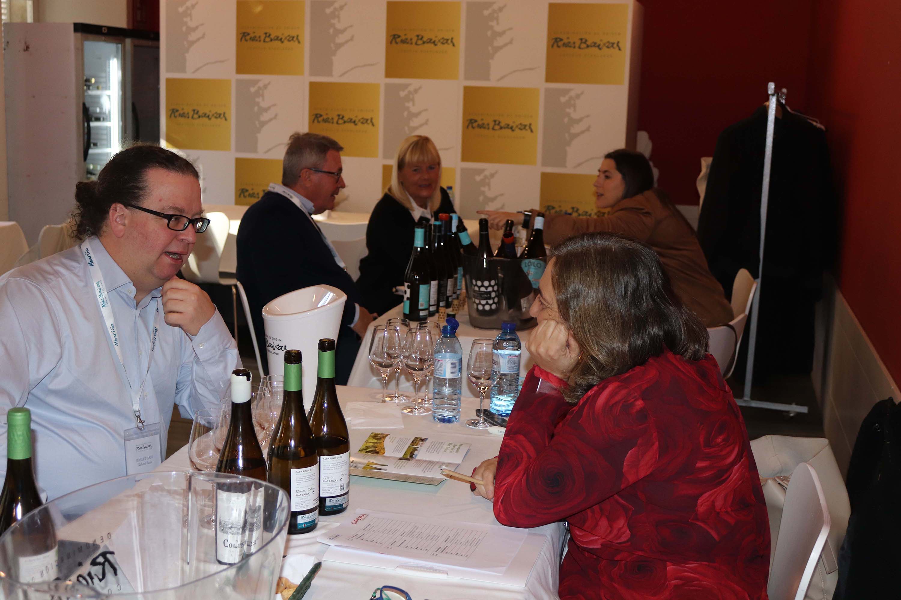 Doce compradores escandinavos y belgas participan en una misión comercial en la D.O. Rías Baixas