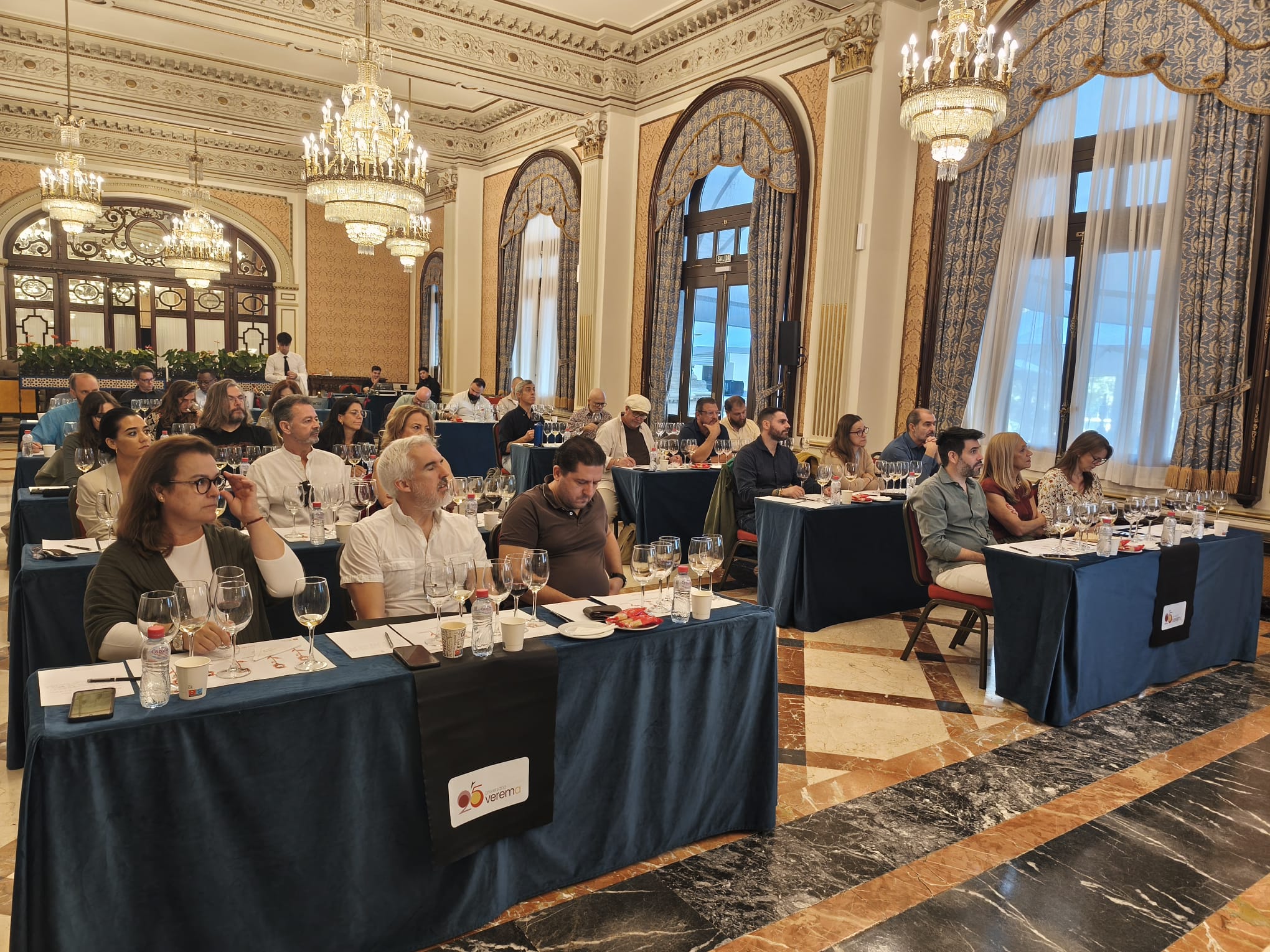 Experiencia Verema Sevilla: Cata "Los Mejores de la Guía ADN Verema"