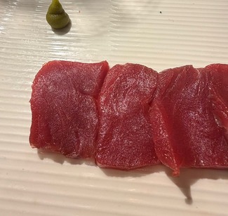 Sashimi de atún