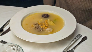 Escudella" típica con su mini “carn d’olla”