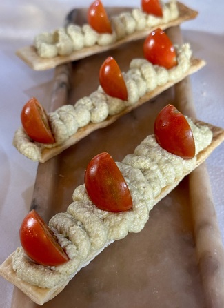 Tosta de crema de almendra