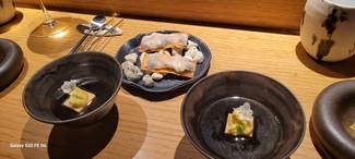 Sopa de "calçots" a la brasa, tofu de avellana y trufa melanosporum