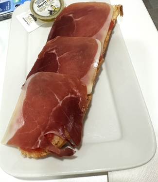tostada jamón