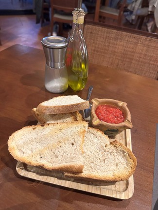 pan y salsas