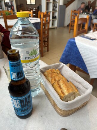 bebidas y pan