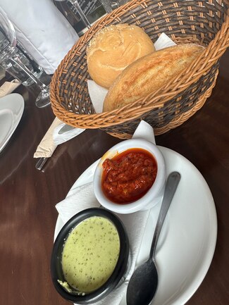 pan y salsas