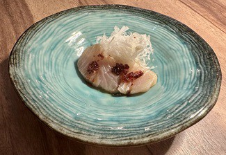 Lecha con shoyu dashi y daikon