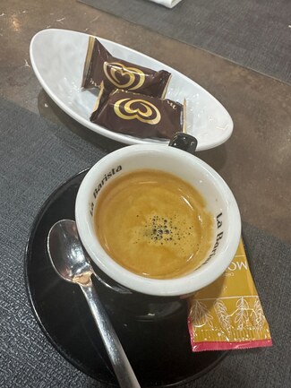 café y extras