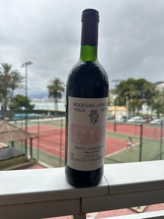 vino aperitivo sobaquillo