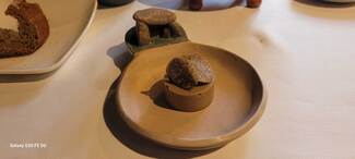 Mousse de Portobelo al jerez, de luxe de champiñones y trufa.