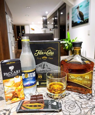 Con un Paccari 60% cacao de uvilla