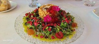 Menu- Crocant de foie del Ampurdán con membrillo , frambuesas y brioche.